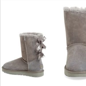 UGG Bailey II boots grey ribbons